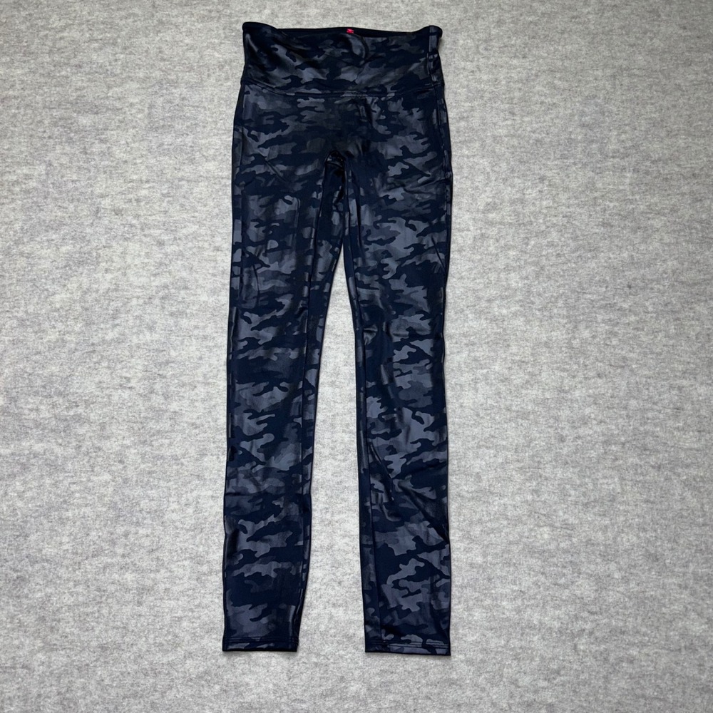 Spanx‎ Camo Leggings Women Small Shiny Black Activewear Workout Compression